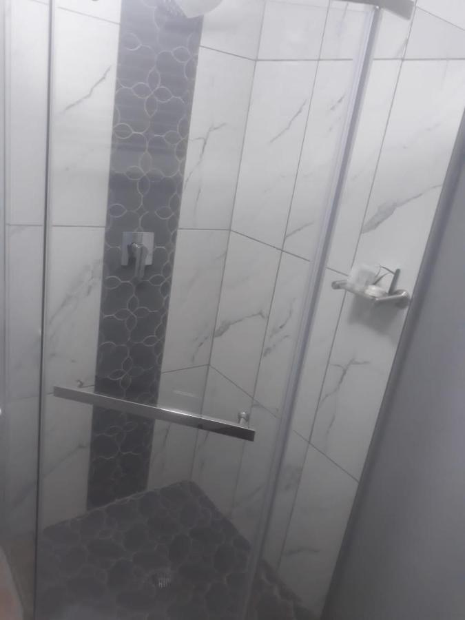 Marina Views Guesthouse Hartbeespoort Zewnętrze zdjęcie